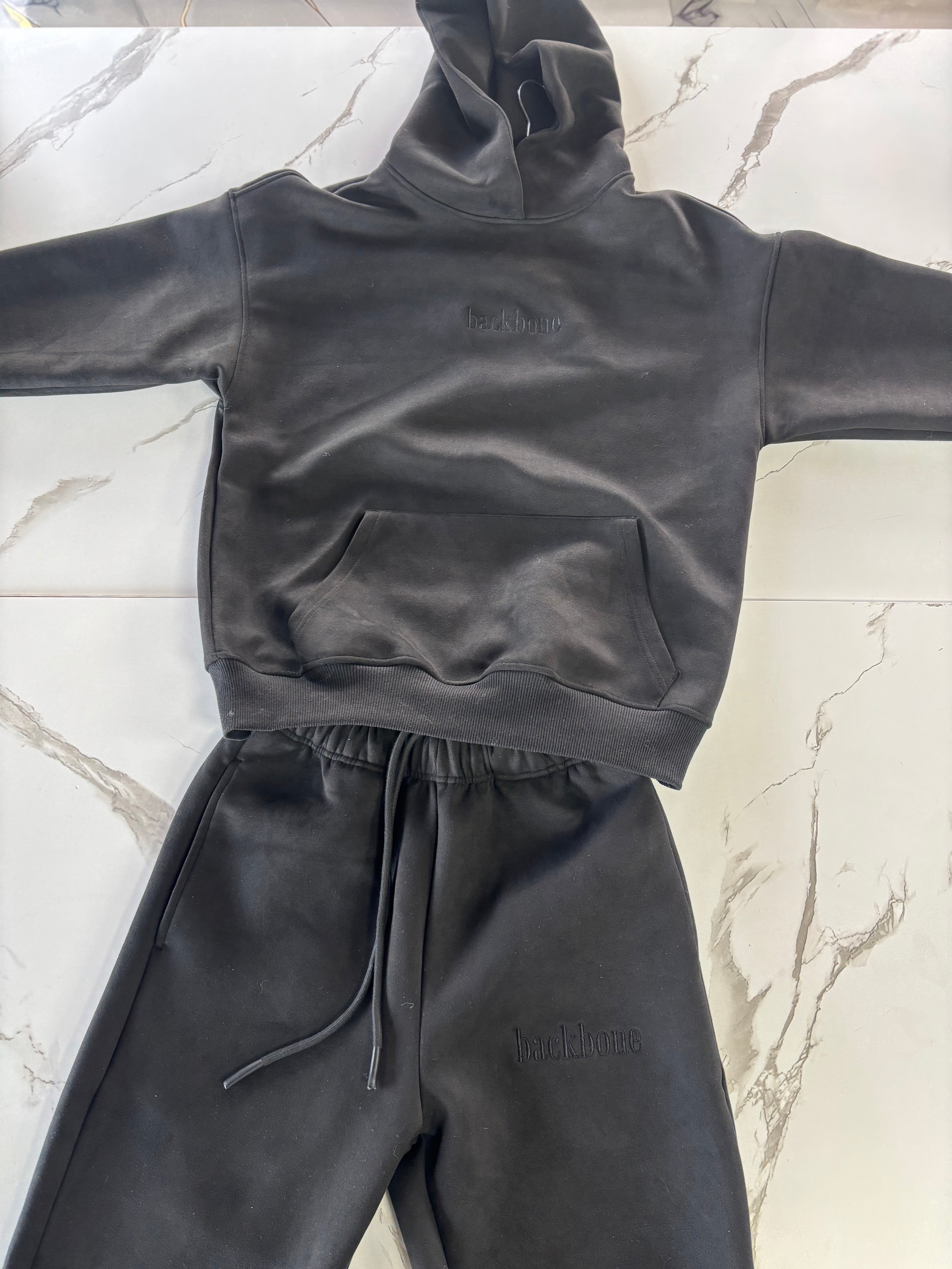 Essential Oversized Sets